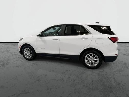 White 2024 Chevrolet Equinox LT