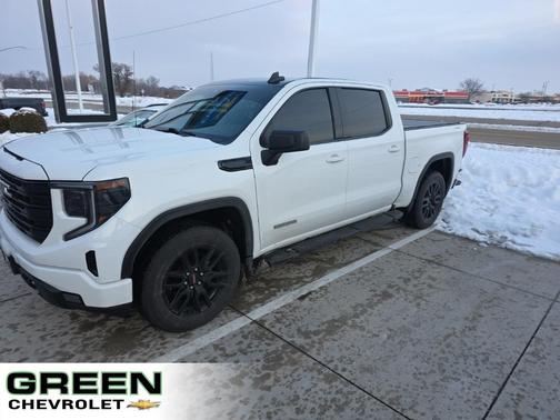 2022 GMC Sierra 1500 Elevation