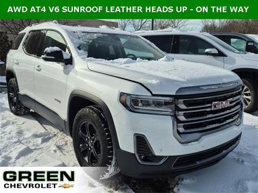 2023 GMC Acadia AT4