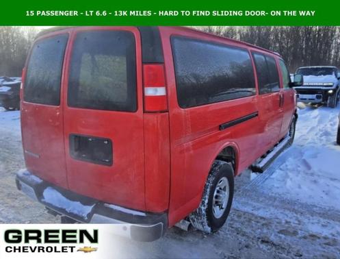 2024 Chevrolet Express 3500 LT