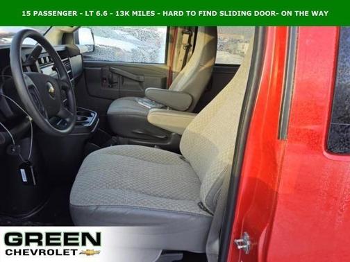 2024 Chevrolet Express 3500 LT