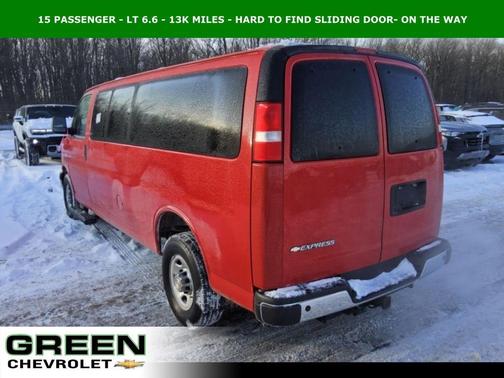 2024 Chevrolet Express 3500 LT