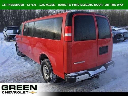 2024 Chevrolet Express 3500 LT