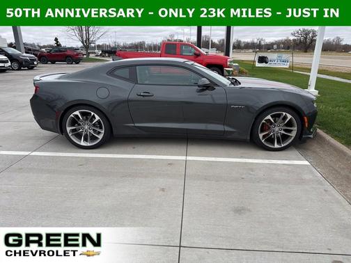 2017 Chevrolet Camaro 2LT