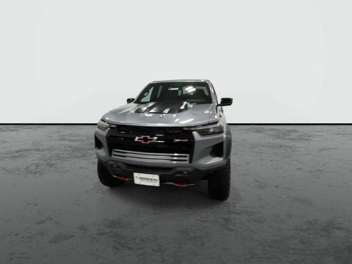 Gray 2026 Chevrolet Colorado ZR2