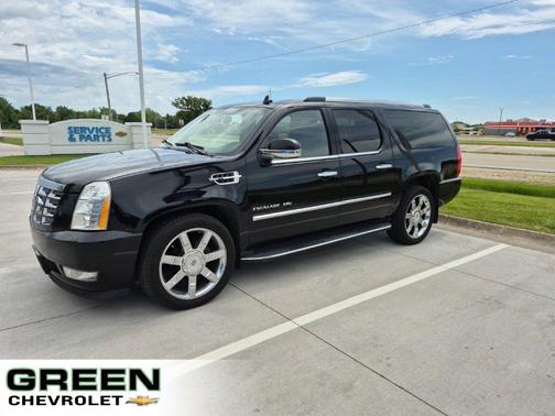 2011 Cadillac Escalade ESV Luxury
