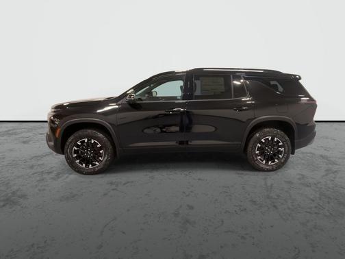 Black 2026 Chevrolet Traverse Z71
