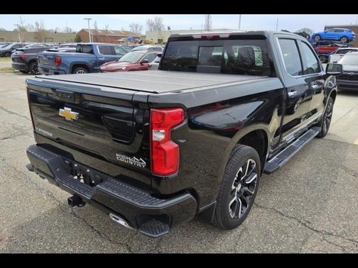 Black 2025 Chevrolet Silverado 1500 High Country