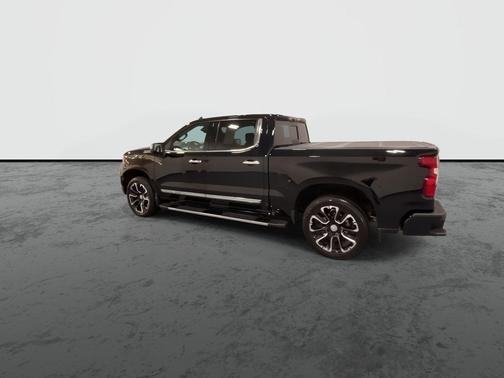 Black 2025 Chevrolet Silverado 1500 High Country