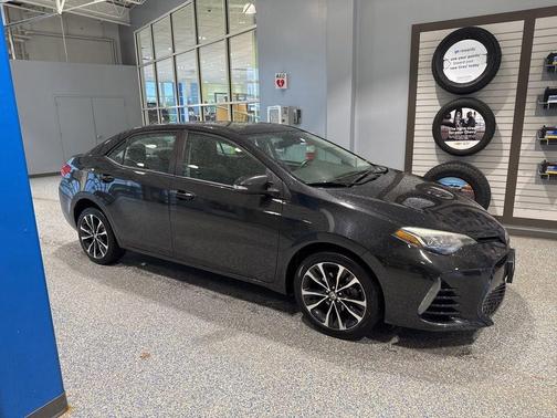 Black 2017 Toyota Corolla L