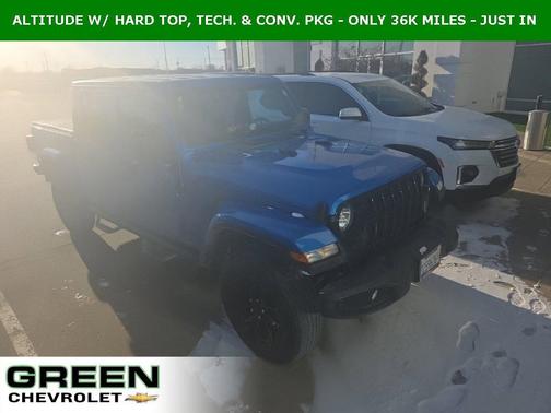 2022 Jeep Gladiator Sport