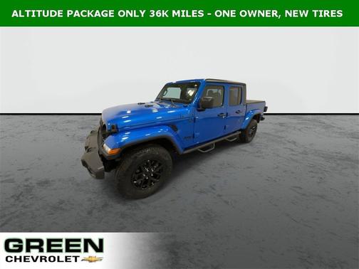 2022 Jeep Gladiator Sport