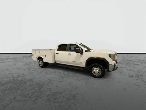 2024 GMC Sierra 3500 Pro