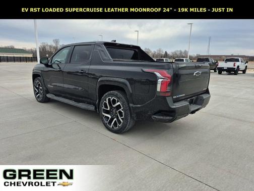 2024 Chevrolet Silverado EV RST