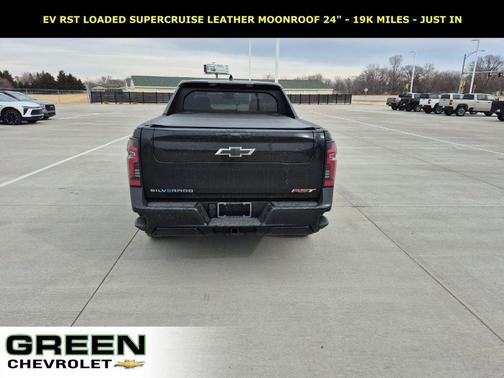 2024 Chevrolet Silverado EV RST