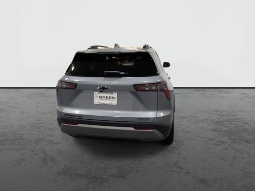 Gray 2027 Chevrolet Equinox LT