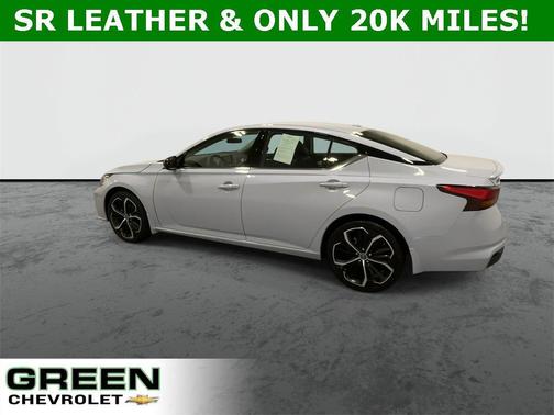 2023 Nissan Altima 2.5 SR