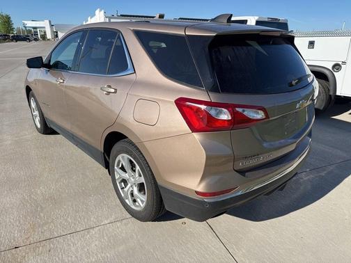 Copper 2018 Chevrolet Equinox 2LT