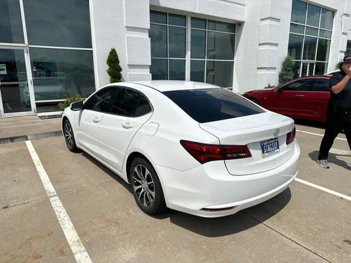 White 2017 Acura TLX FWD