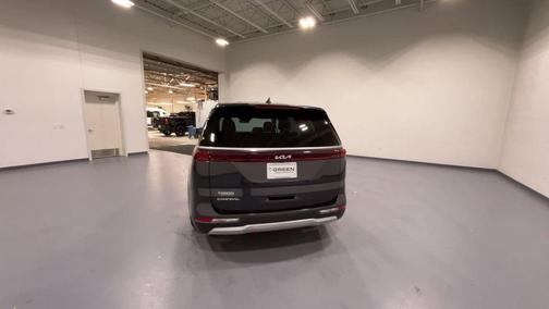 2023 Kia Carnival LX