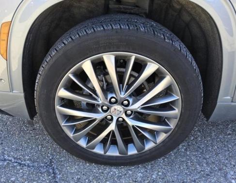 Gray 2025 Buick Enclave Avenir