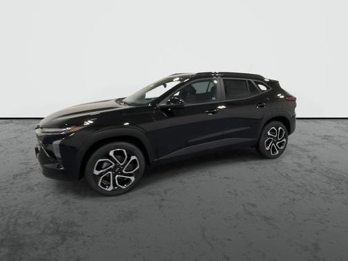 Black 2026 Chevrolet Trax 2RS