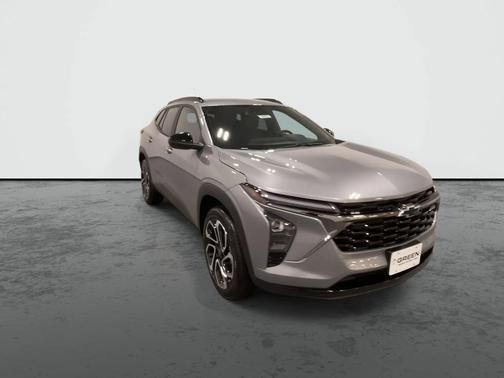 Gray 2026 Chevrolet Trax 2RS
