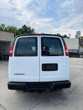 2022 Chevrolet Express 2500 RWD 2500 Regular Wheelbase WT