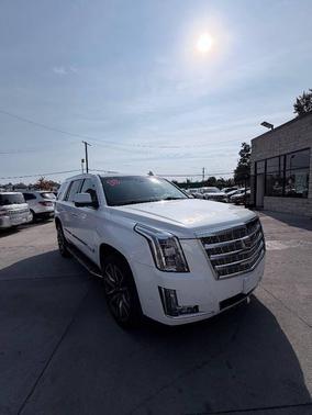 2018 Cadillac Escalade Premium Luxury