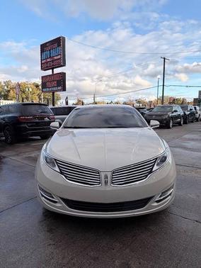 2014 Lincoln MKZ Base