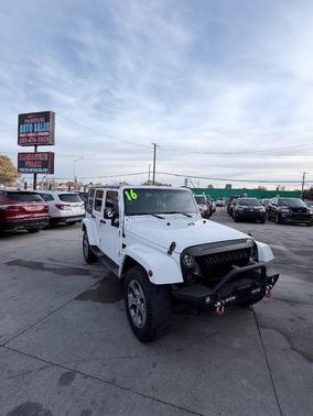 2016 Jeep Wrangler Unlimited Sahara