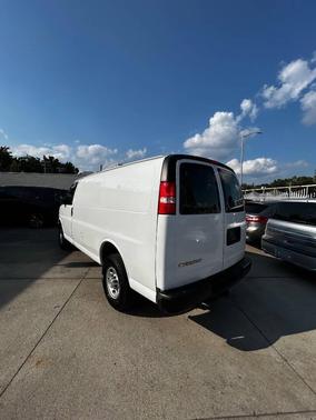 2022 Chevrolet Express 2500 RWD 2500 Regular Wheelbase WT