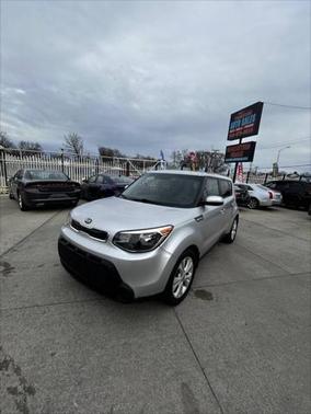 2015 Kia Soul +