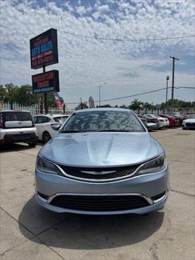 2015 Chrysler 200 Limited