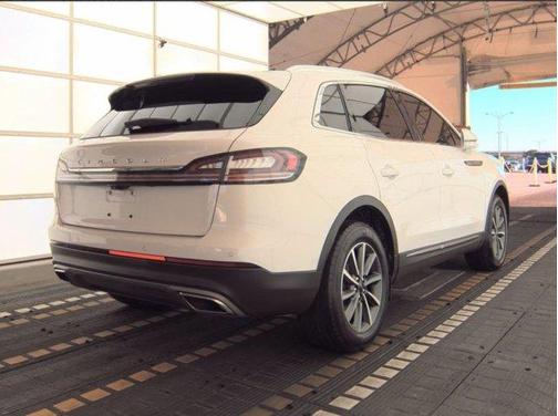 2021 Lincoln Nautilus Standard