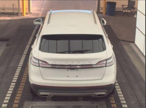 2021 Lincoln Nautilus Standard