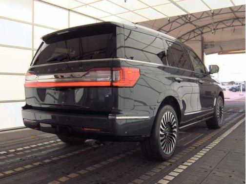 2021 Lincoln Navigator Black Label
