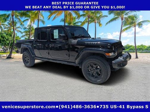 2022 Jeep Gladiator Sport