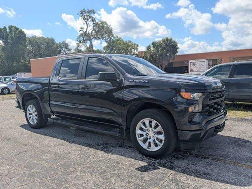 Dark Ash Metallic 2023 Chevrolet Silverado 1500 Custom
