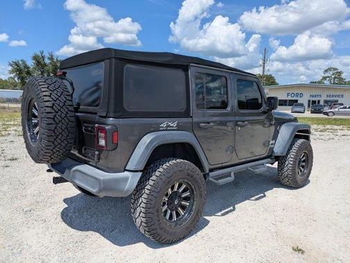 Granite Crystal Clearcoat Metallic 2018 Jeep Wrangler Unlimited Sport