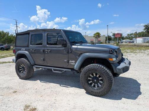 Granite Crystal Clearcoat Metallic 2018 Jeep Wrangler Unlimited Sport