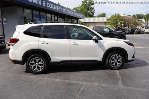 2022 Subaru Forester Premium