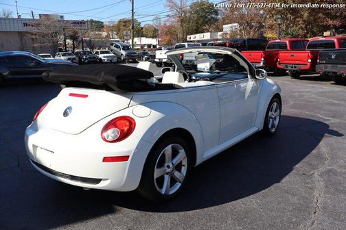 2007 Volkswagen New Beetle Triple White