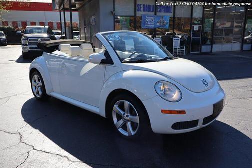 2007 Volkswagen New Beetle Triple White