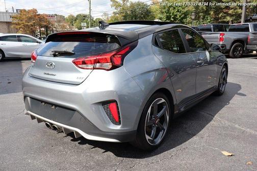 2019 Hyundai Veloster Base