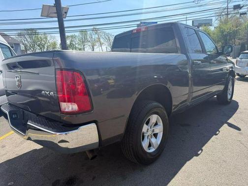 2018 RAM 1500 SLT