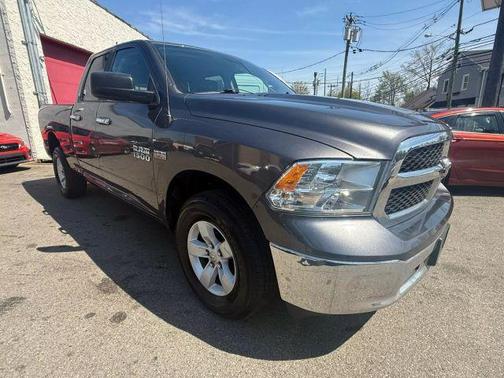 2018 RAM 1500 SLT