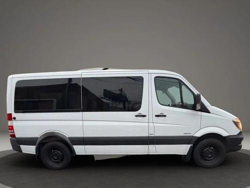 2015 Mercedes-Benz Sprinter HIGH ROOF W/144 WB