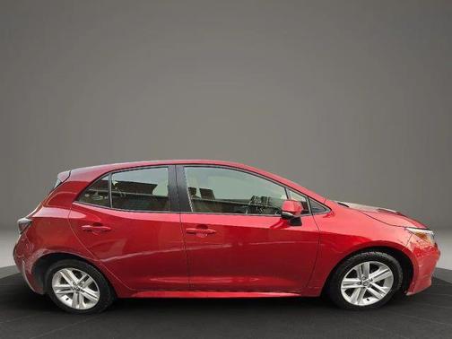 2022 Toyota Corolla Hatchback SE