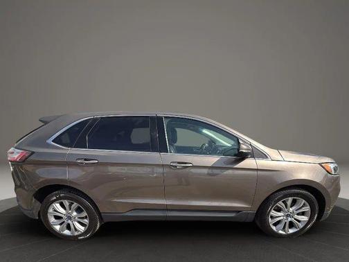 Gray 2019 Ford Edge Titanium